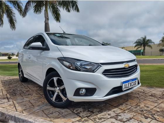 CHEVROLET ONIX 1.4 MPFI LTZ 8V FLEX 4P AUTOMÁTICO CHEVROLET ONIX 1.4 MPFI LTZ 8V FLEX 4P AUTOMÁTICO